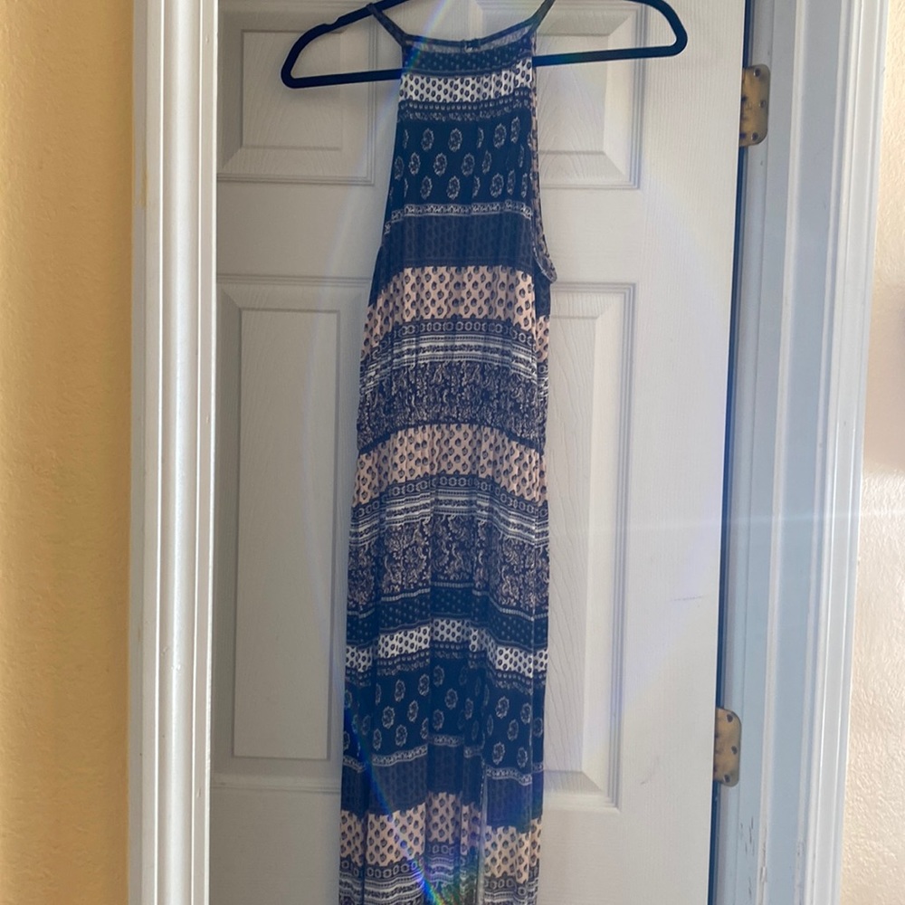 American Eagle halter maxi dress with key hole back and slit up the side.